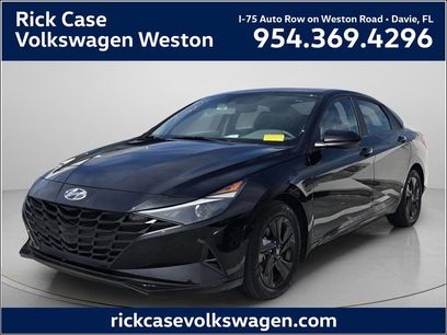 Used 2023 Hyundai Elantra SEL