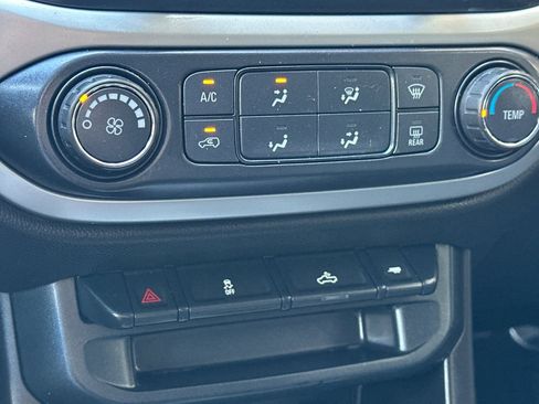 Certified 2017 Chevrolet Colorado LT w/ LT Convenience Package image 26