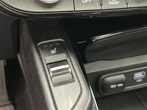 Used 2025 Kia Telluride S AWD/4WD image 23