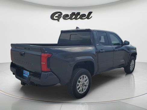 Certified 2025 Toyota Tacoma SR5 w/ SR5 Upgrade Package RWD image 5