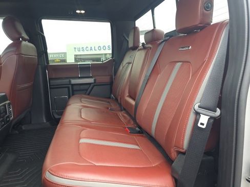Used 2018 Ford F250 Platinum image 10