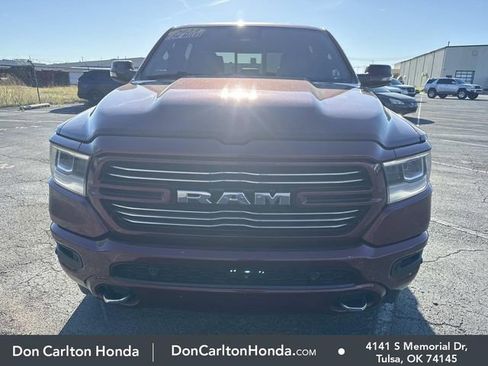 Used 2023 RAM 1500 Laramie AWD/4WD image 2