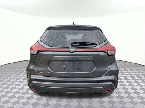 Used 2024 Nissan Kicks S FWD image 3