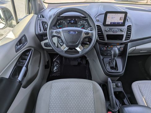 Used 2022 Ford Transit Connect XLT FWD image 19
