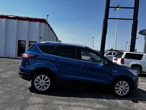 Used 2018 Ford Escape Titanium AWD/4WD image 6