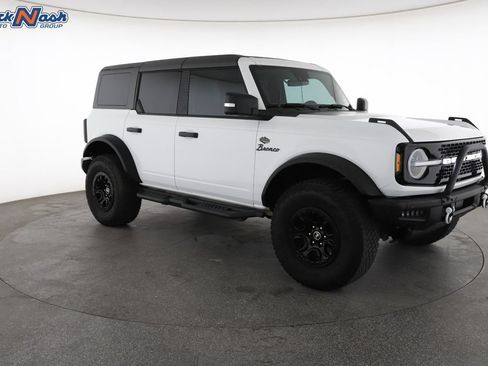 Used 2023 Ford Bronco Wildtrak AWD/4WD image 2