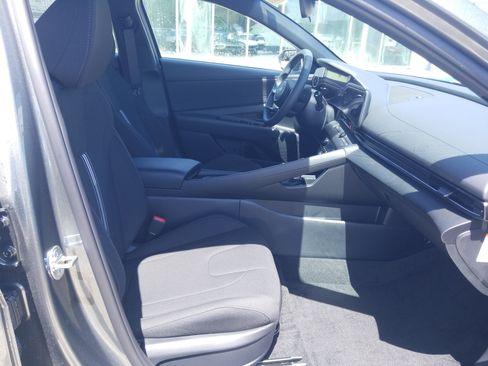 New 2026 Hyundai Elantra Sport w/ Cargo Package FWD image 17