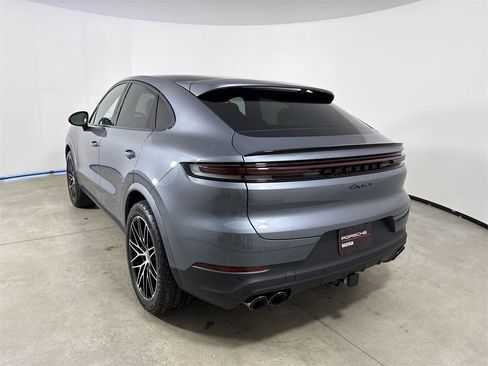 New 2026 Porsche Cayenne Coupe image 3