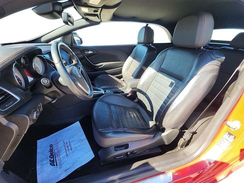 Used 2019 Buick Cascada Sport Touring w/ Dark Effects Package image 9