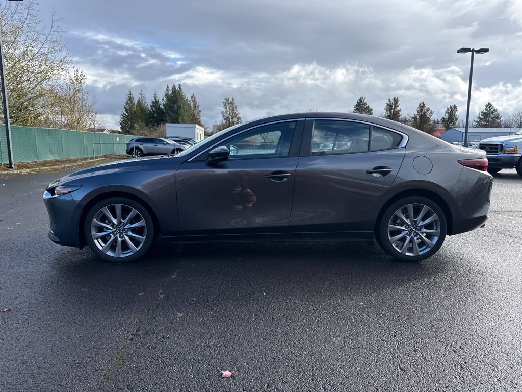 Used 2021 MAZDA MAZDA3 s FWD image 4