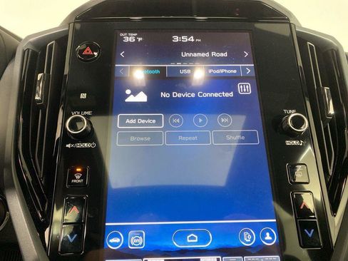 Used 2025 Subaru Forester Touring AWD/4WD image 16