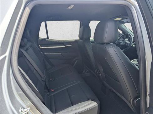 Used 2026 GMC Terrain Elevation w/ Elevation Premium Package FWD image 14