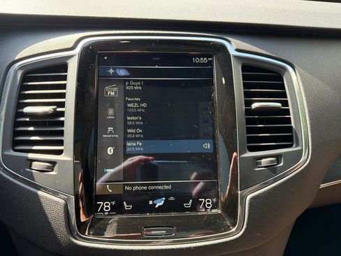 Used 2020 Volvo XC90 T6 Momentum image 30