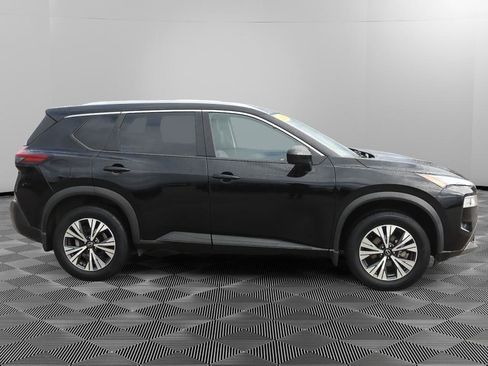 Used 2023 Nissan Rogue SV w/ SV Premium B Package image 10