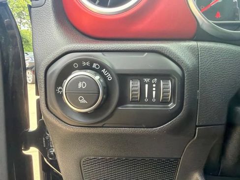 Used 2021 Jeep Gladiator Rubicon AWD/4WD image 26