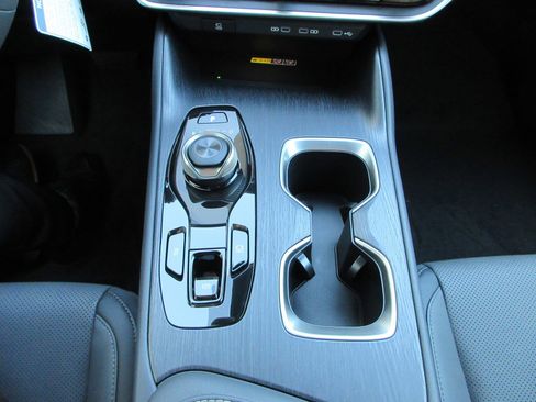 New 2026 Lexus RZ 450e AWD image 43