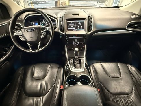 Used 2015 Ford Edge Titanium image 27