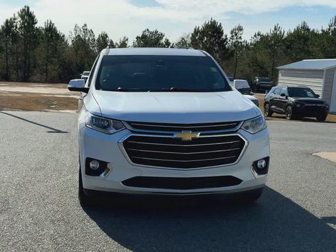 Used 2020 Chevrolet Traverse Premier w/ LPO, Floor Liner Package image 3