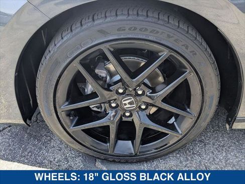 Used 2024 Honda Civic Sport image 9