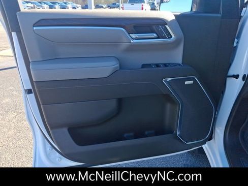 Used 2022 GMC Sierra 1500 SLT w/ SLT Convenience Package image 13