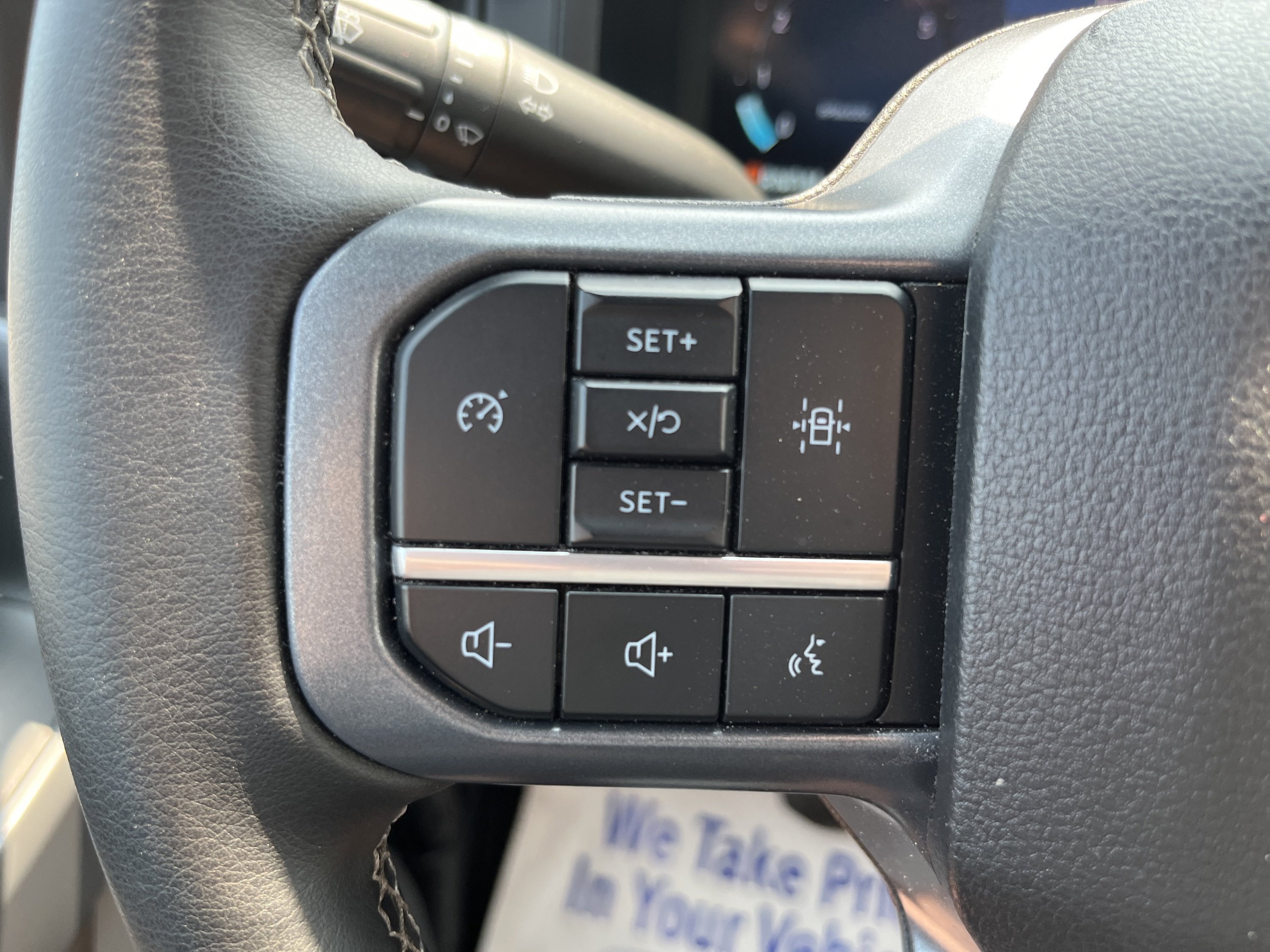 Used 2025 Ford F150 XLT w/ Equipment Group 301A Standard AWD/4WD image 17
