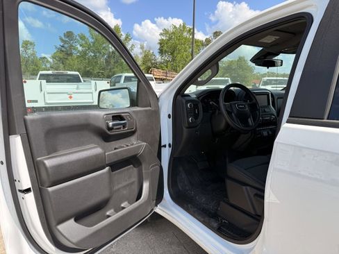 New 2026 GMC Sierra 1500 Pro w/ Pro Value Package AWD/4WD image 8