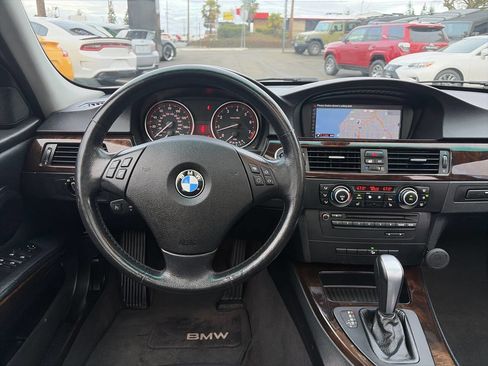 Used 2011 BMW 328i xDrive Wagon image 22