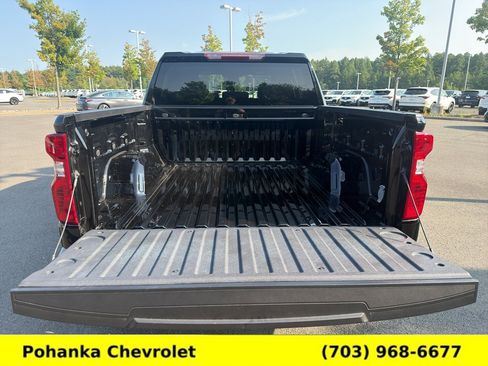 Used 2023 Chevrolet Silverado 1500 LT AWD/4WD image 24