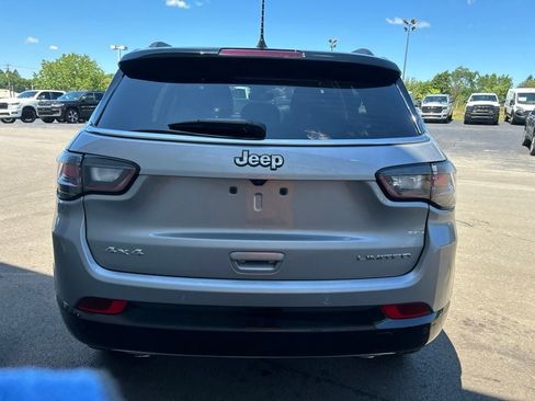 Used 2023 Jeep Compass Limited w/ Elite Group AWD/4WD image 5