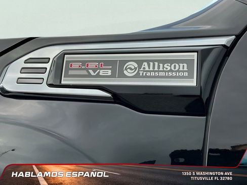 New 2025 GMC Sierra 2500 SLT image 13