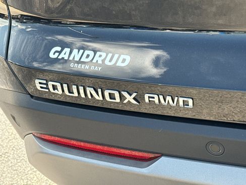 Certified 2025 Chevrolet Equinox LT w/ Safety and Technology Package AWD/4WD image 8