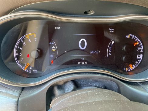 Used 2014 Jeep Grand Cherokee Summit AWD/4WD image 13