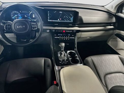 Used 2024 Kia Carnival SX FWD image 23