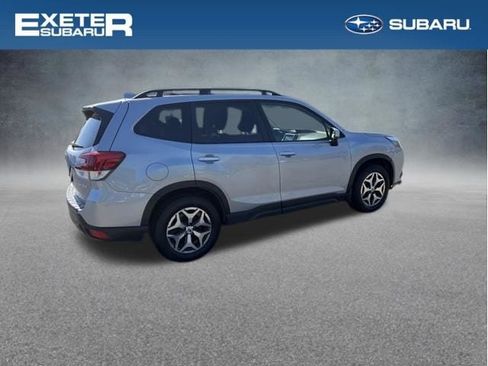 Used 2023 Subaru Forester Premium AWD/4WD image 4