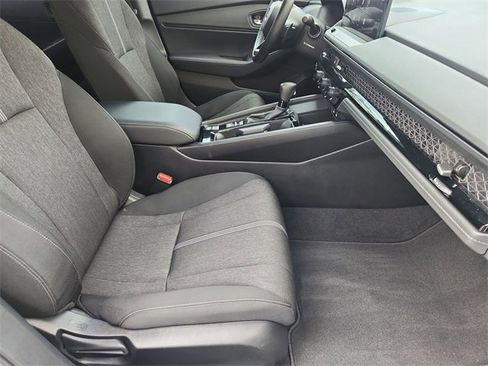 Used 2023 Honda Accord Sport image 26