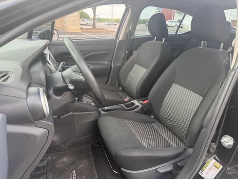 Used 2024 Nissan Versa S w/ Trunk Package image 11