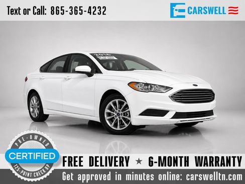 Used 2017 Ford Fusion SE w/ Fusion SE Technology Package FWD image 1