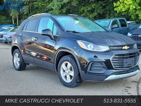 Used 2019 Chevrolet Trax LT w/ LT Convenience Package AWD/4WD image 7