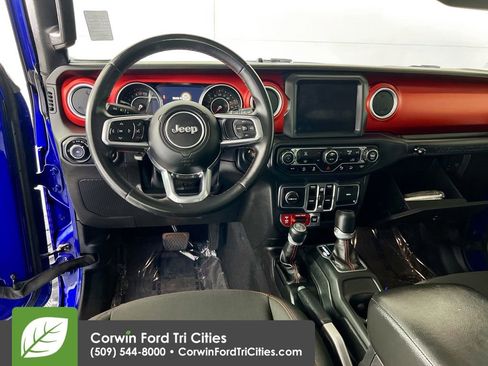 Used 2018 Jeep Wrangler Unlimited Rubicon AWD/4WD image 23