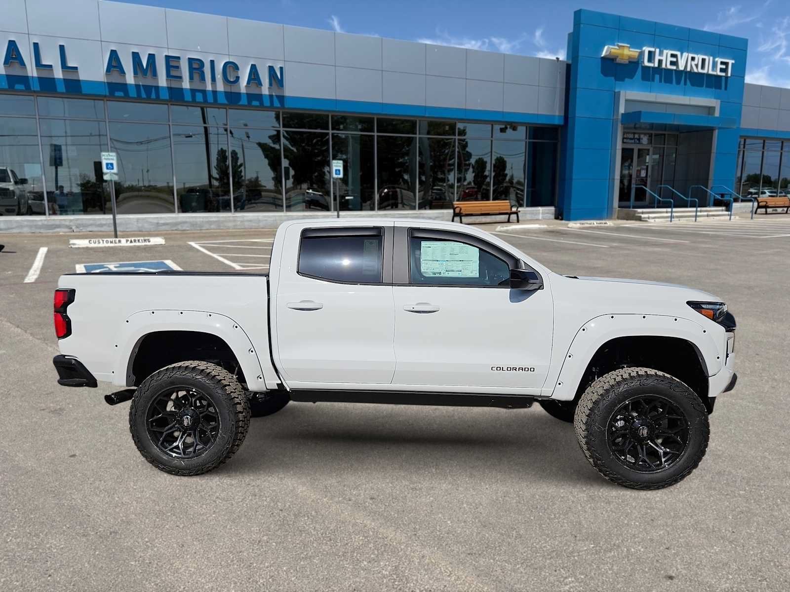 New 2026 Chevrolet Colorado Z71 w/ Z71 Convenience Package 2 AWD/4WD image 9