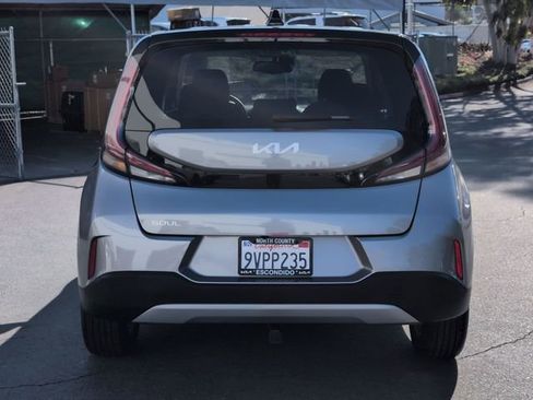 Certified 2025 Kia Soul S FWD image 4