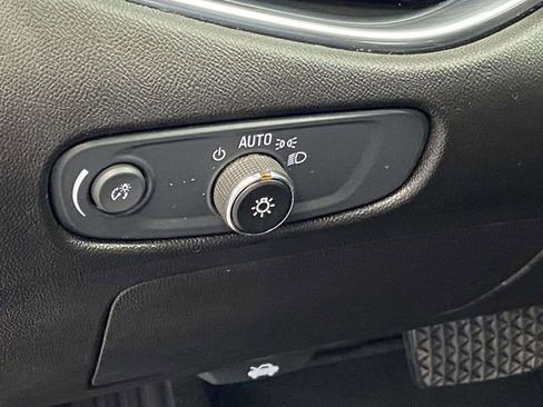 Used 2024 Chevrolet Malibu LT image 20