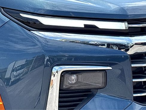 New 2026 Chevrolet Traverse LT w/ Sun and Wheel Package FWD image 22