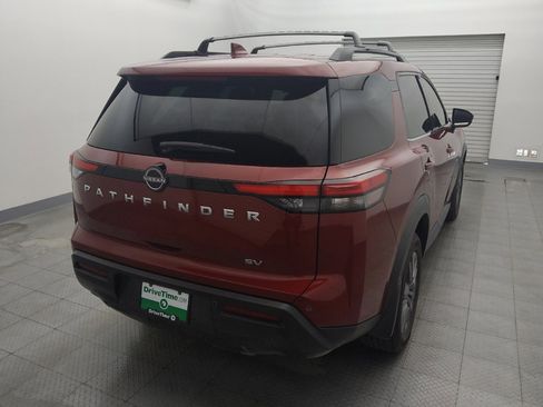 Used 2022 Nissan Pathfinder SV FWD image 7