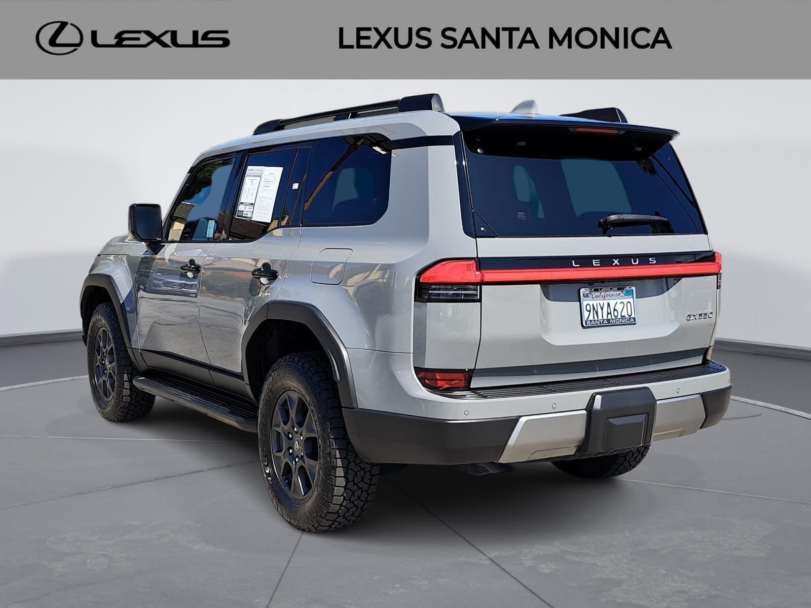 Used 2024 Lexus GX 550 AWD/4WD image 7