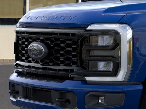 New 2026 Ford F350 Lariat w/ Black Appearance Package AWD/4WD image 39