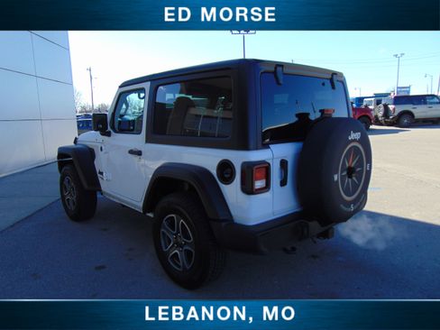 Used 2021 Jeep Wrangler Sport S image 8
