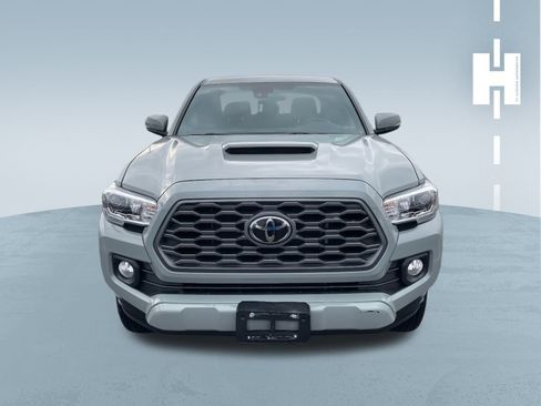 Used 2023 Toyota Tacoma TRD Sport image 3