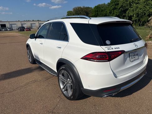 Used 2022 Mercedes-Benz GLE 350 image 4