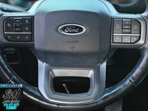 Used 2022 Ford F150 Lariat w/ Equipment Group 502A High AWD/4WD image 5